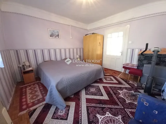 Eladó ház Tiszakécske 93 nm