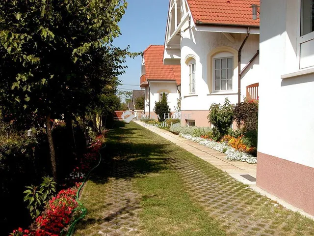 Eladó ház Lajosmizse 1180 nm