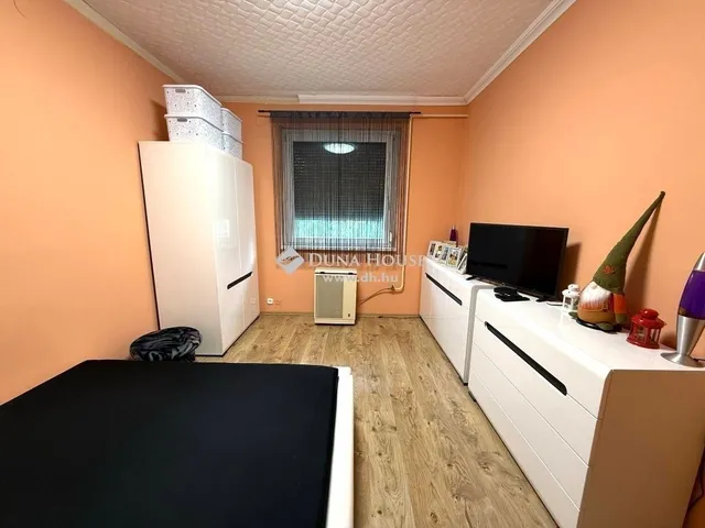 Eladó lakás Lajosmizse 67 nm