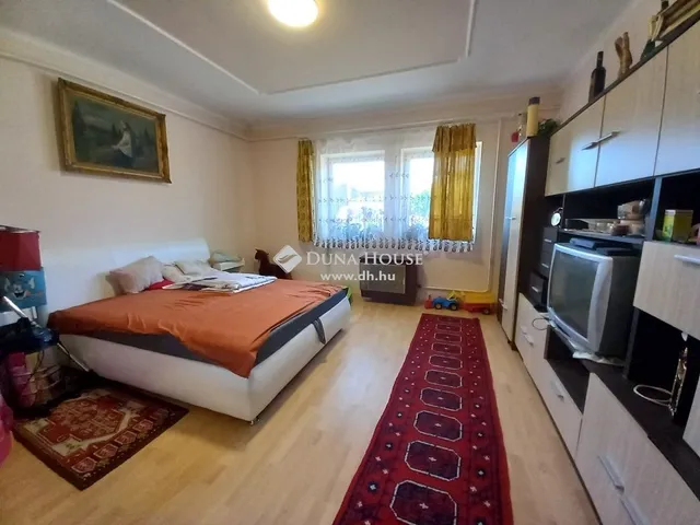 Eladó ház Tiszakécske 121 nm