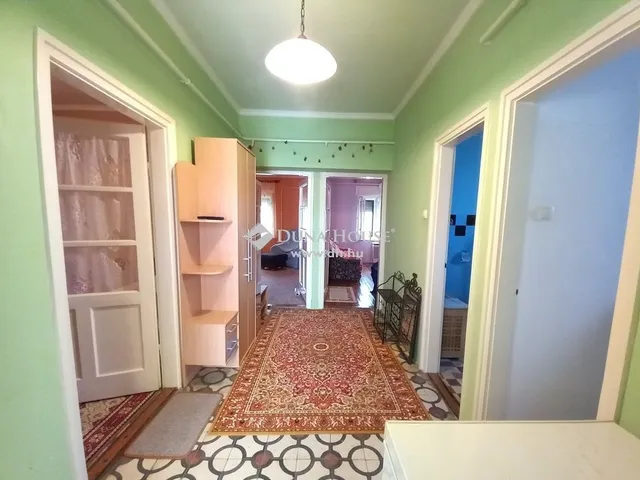 Eladó ház Kocsér 95 nm