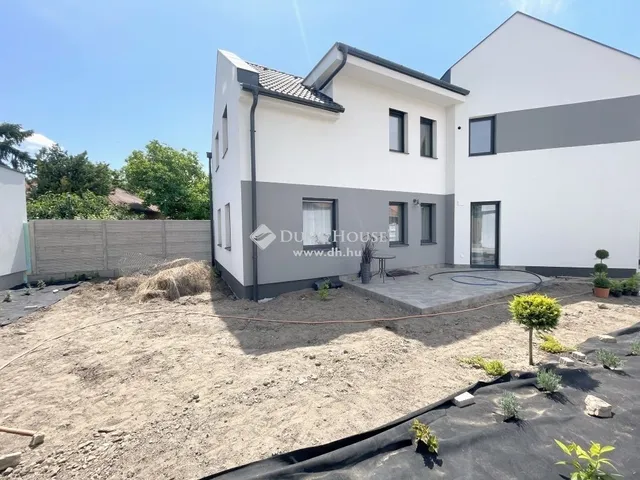 Eladó lakás Kecskemét, Belváros 108 nm
