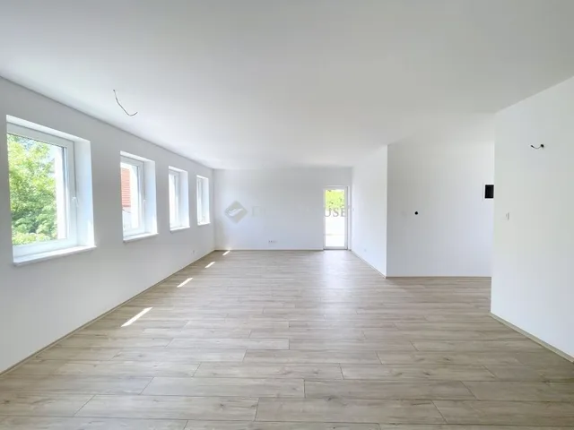 Eladó lakás Kecskemét, Belváros 106 nm