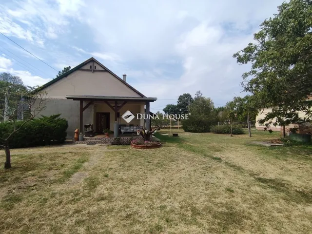 Eladó ház Kecskemét 130 nm