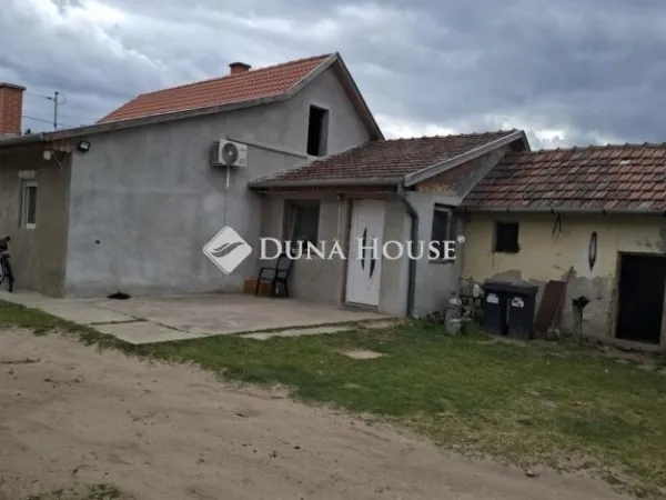 Eladó ház Lakitelek 90 nm