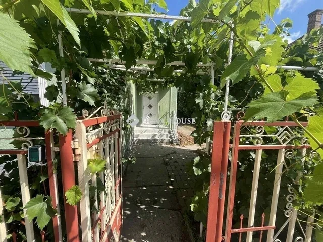 Eladó ház Kecskemét 75 nm