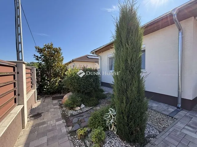 Eladó ház Kecskemét, Katonatelep 81 nm