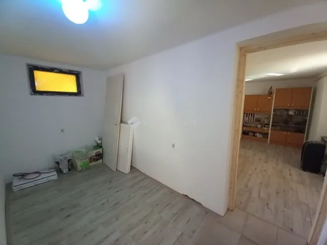 Eladó ház Tiszakécske 90 nm