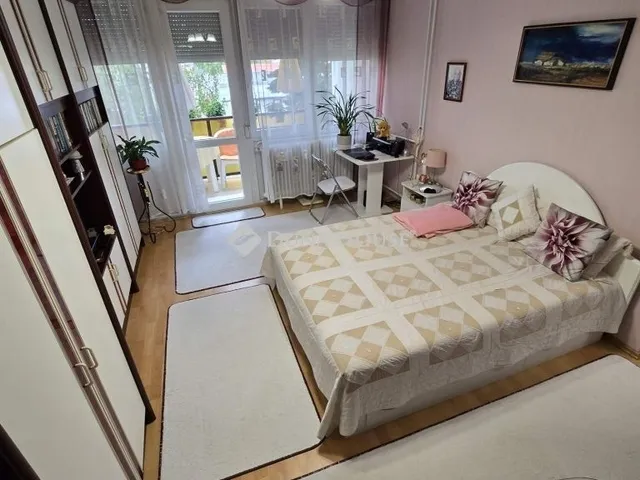 Eladó lakás Lajosmizse 60 nm