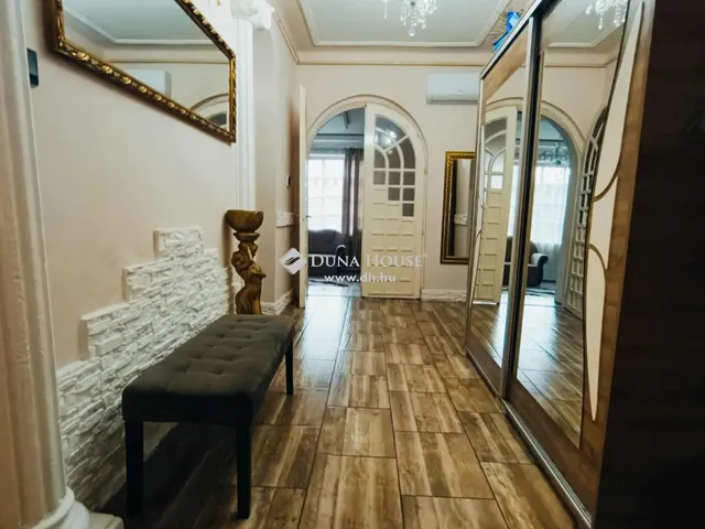 Eladó ház Öcsöd 120 nm