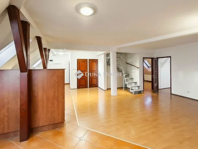 Eladó lakás Kecskemét 98 nm