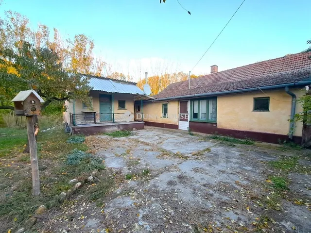Eladó mezőgazdasági ingatlan Lakitelek 80 nm