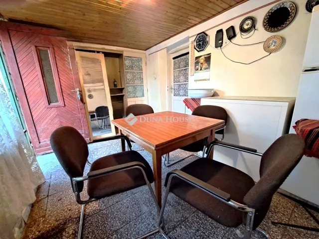 Eladó mezőgazdasági ingatlan Lakitelek 80 nm