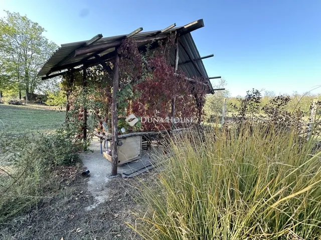 Eladó mezőgazdasági ingatlan Szentkirály 70 nm