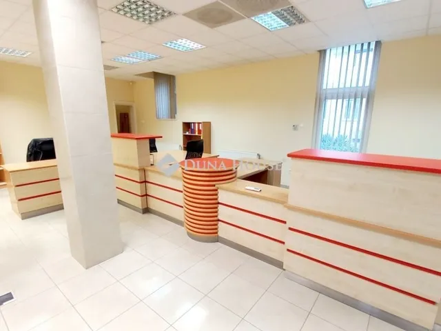 Kiadó kereskedelmi és ipari ingatlan Kecskemét 125 nm