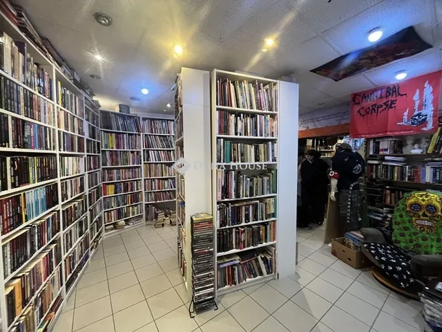 Eladó kereskedelmi és ipari ingatlan Kecskemét, Belváros 70 nm