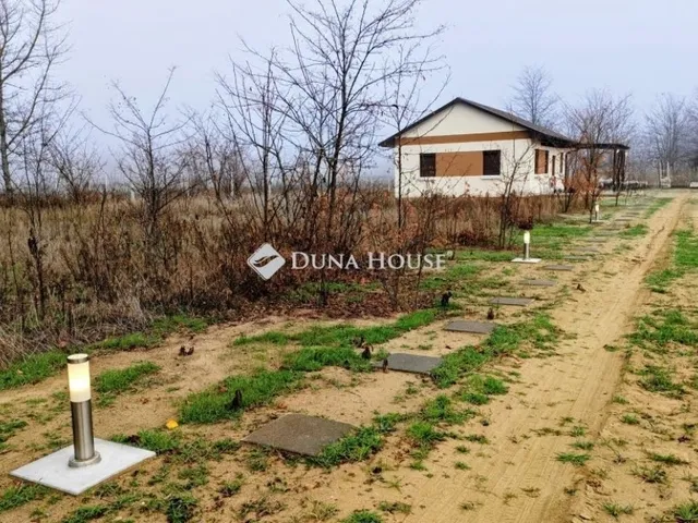 Eladó ház Kecskemét, Szarkás 89 nm