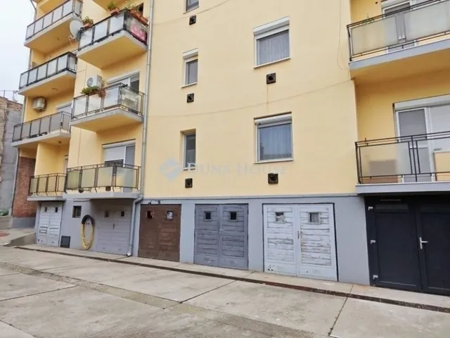 Eladó lakás Kecskemét, Belváros 92 nm