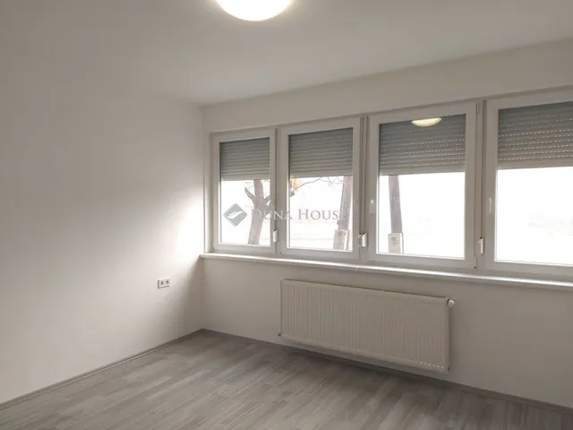 Eladó lakás Kiskőrös 64 nm