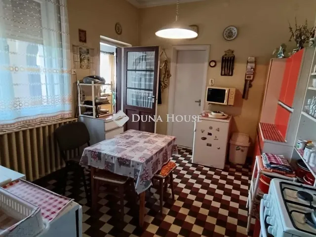 Eladó ház Kecskemét 100 nm