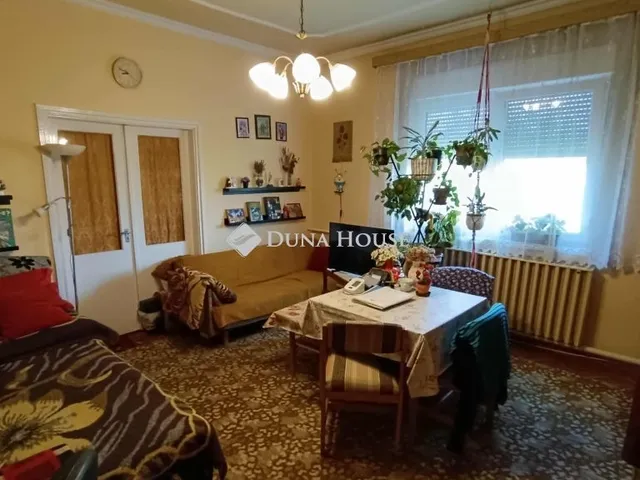 Eladó ház Kecskemét 100 nm