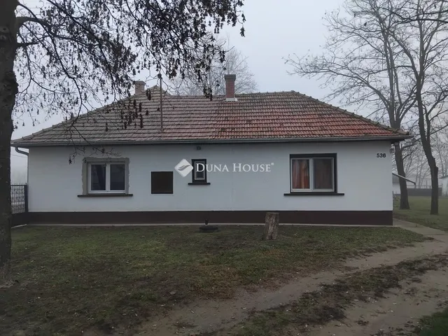 Eladó mezőgazdasági ingatlan Lajosmizse 70 nm