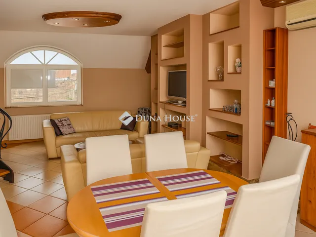 Eladó lakás Kecskemét 90 nm