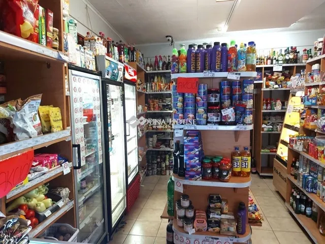 Kiadó kereskedelmi és ipari ingatlan Kecskemét 50 nm