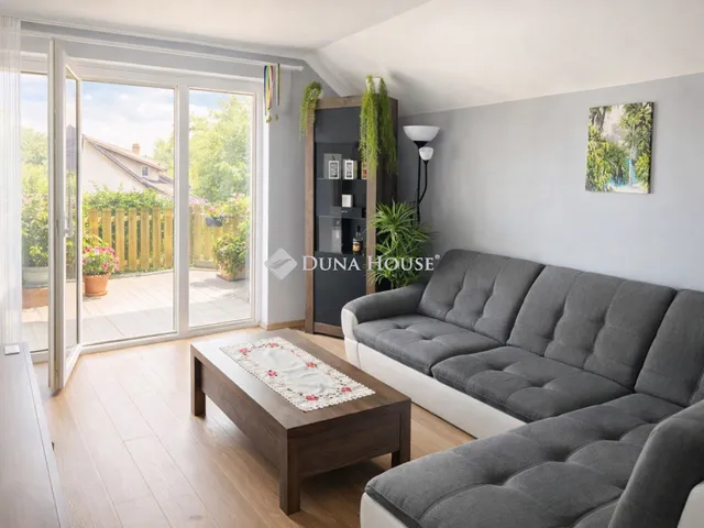 Eladó ház Nagykőrös 240 nm