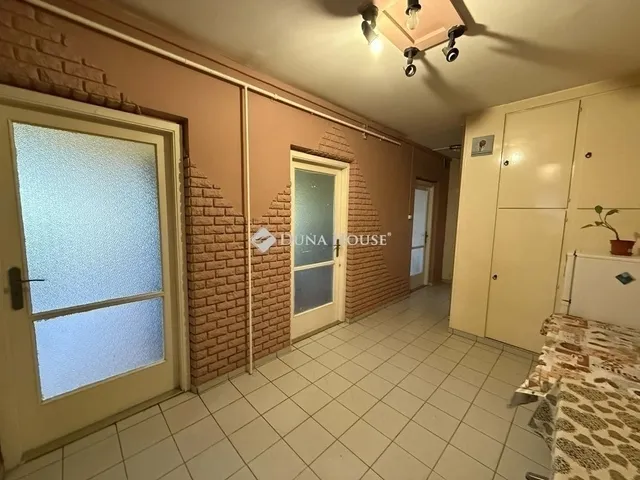 Eladó lakás Kecskemét 72 nm