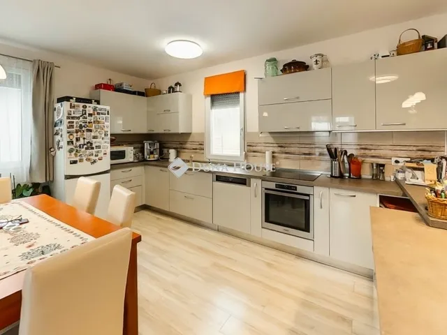 Eladó ház Kecskemét, Méntelek 120 nm