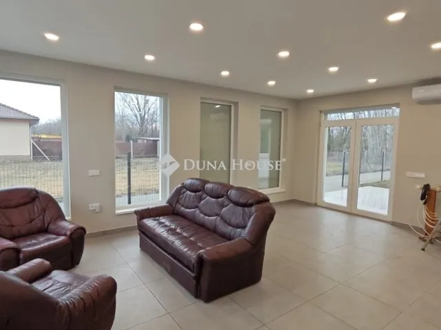 Eladó ház Ballószög 119 nm