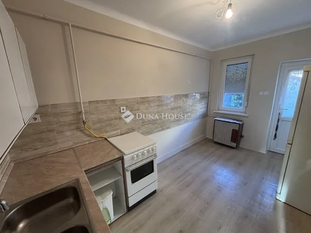 Eladó ház Kecskemét 62 nm