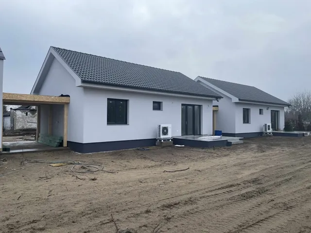 Eladó ház Cegléd 65 nm