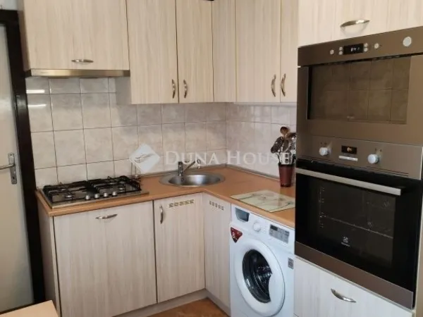 Eladó lakás Kecskemét 77 nm