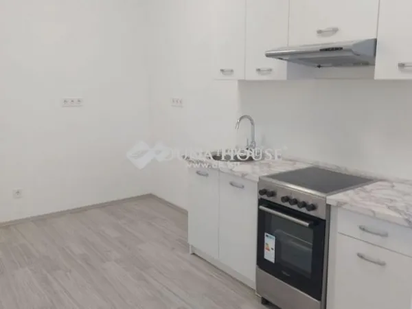 Kiadó lakás Kiskőrös 34 nm