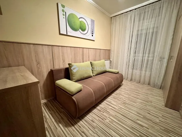 Eladó lakás Kecskemét 83 nm