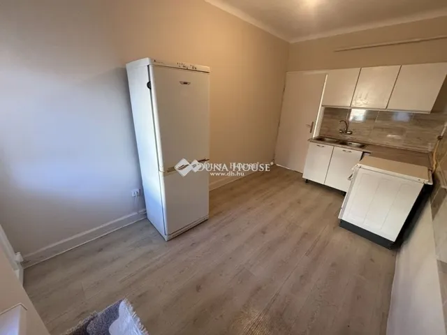 Eladó ház Kecskemét 62 nm