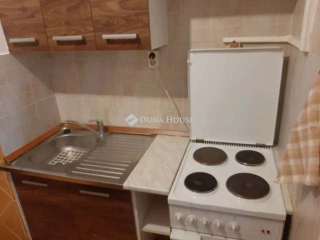 Eladó lakás Kecskemét 33 nm