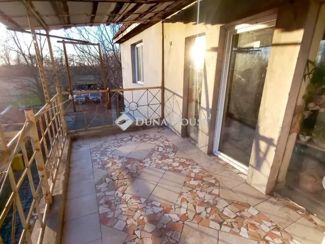 Eladó ház Nagykőrös 310 nm
