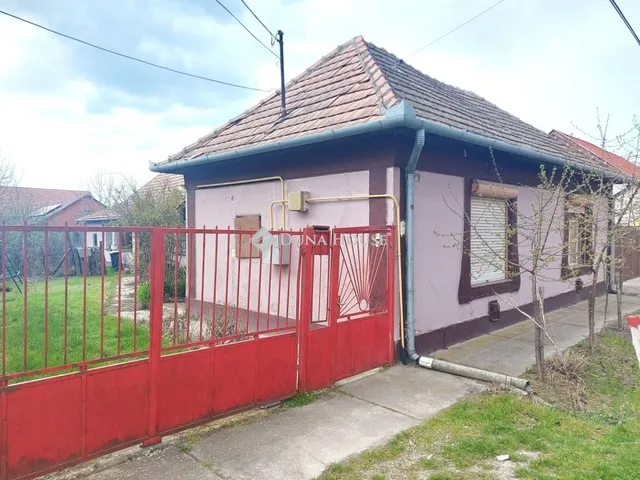 Eladó ház Izsák 74 nm