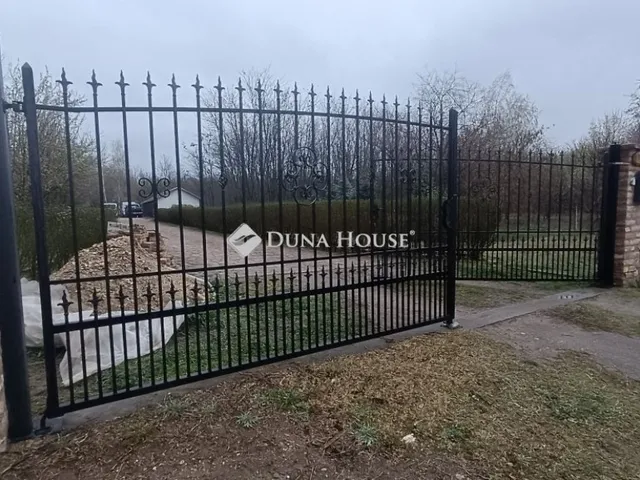 Eladó mezőgazdasági ingatlan Kecskemét 107 nm