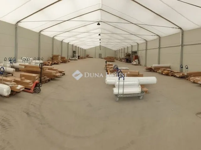Kiadó kereskedelmi és ipari ingatlan Bugyi 94742 nm