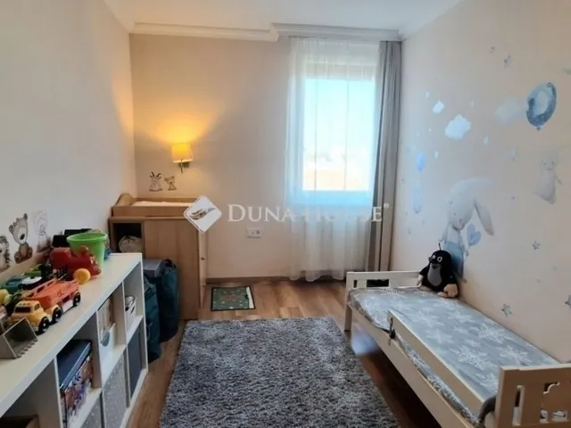 Eladó lakás Kecskemét 105 nm
