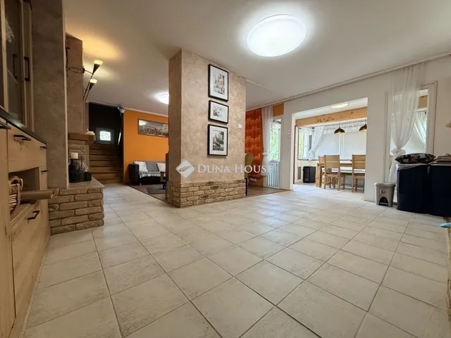 Eladó ház Kecskemét 170 nm