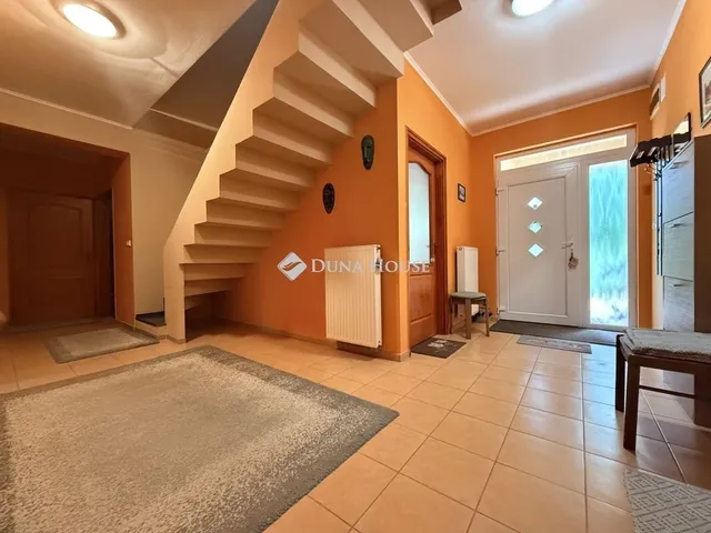 Eladó ház Kecskemét 182 nm