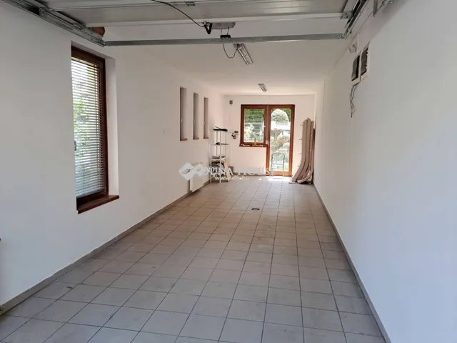 Kiadó lakás Kecskemét 120 nm