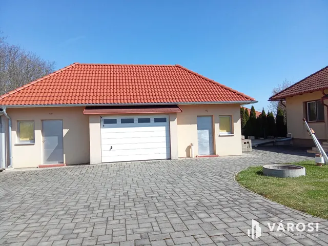 Eladó ház Sajtoskál 130 nm