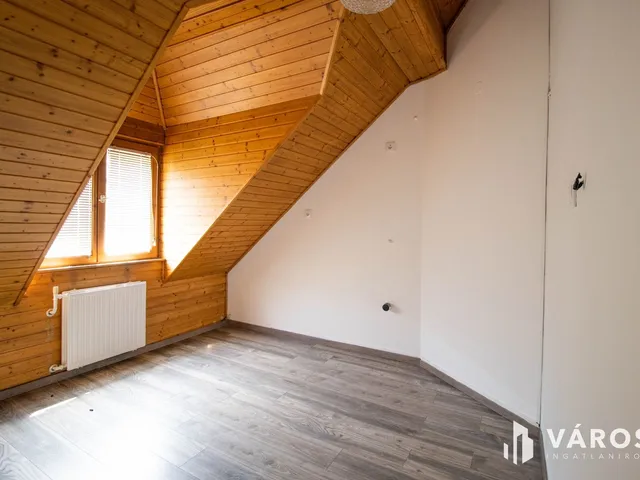 Kiadó kereskedelmi és ipari ingatlan Győr, Belváros 63 nm