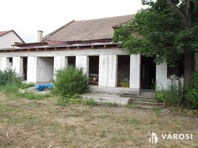 Eladó lakás Balassagyarmat 360 nm